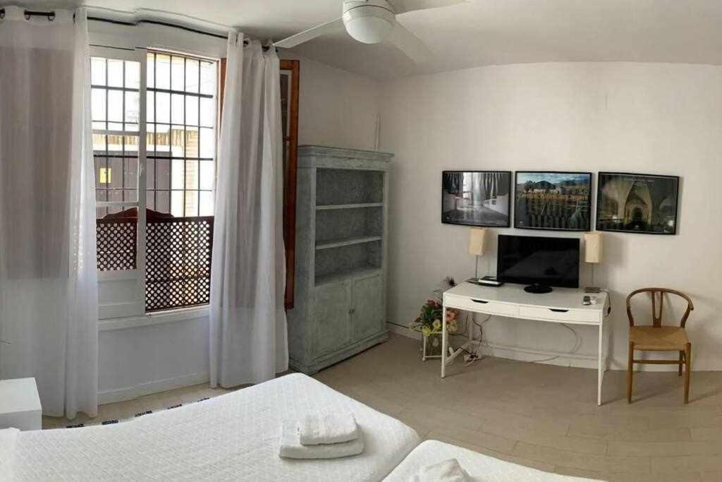 Precioso Lugar En Barrio Sta Cruz Seville